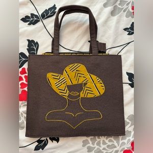 Solid bag African style